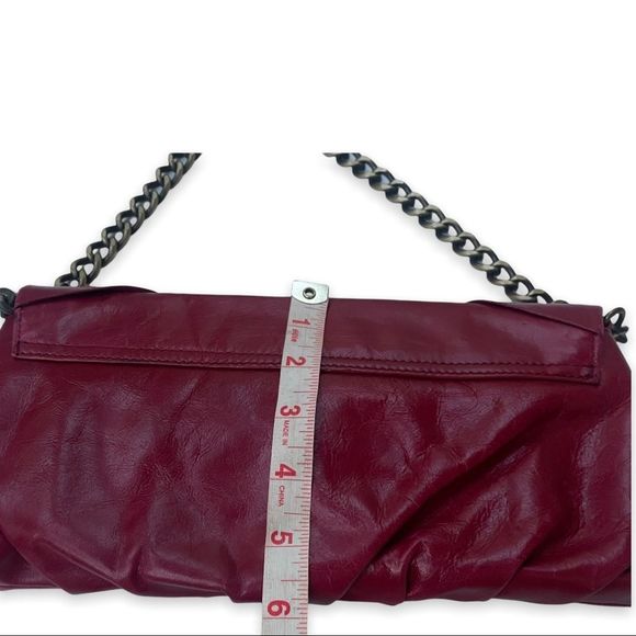 HOBO INTERNATIONAL | Leather Bow Clutch With Chain - Picture 8 of 9